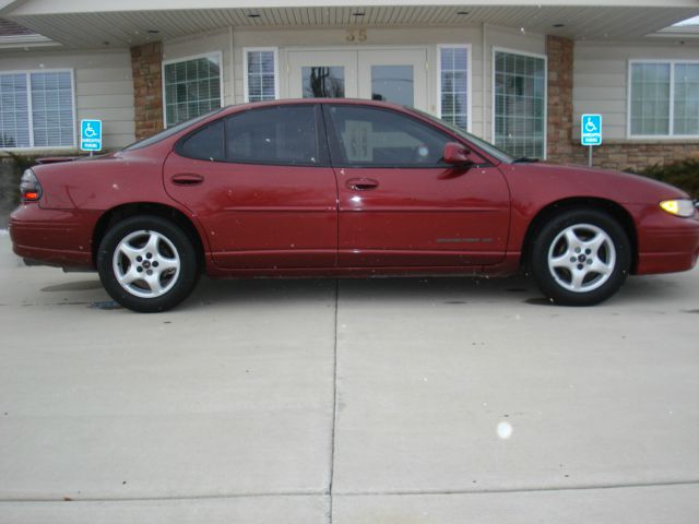 2002 Pontiac Grand Prix SE