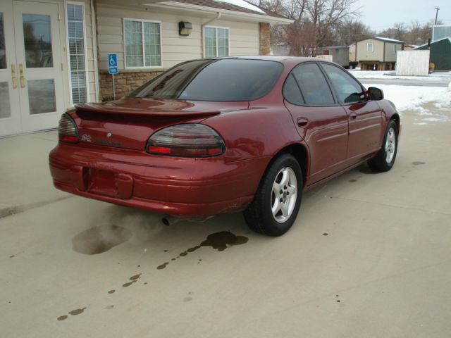 2002 Pontiac Grand Prix SE