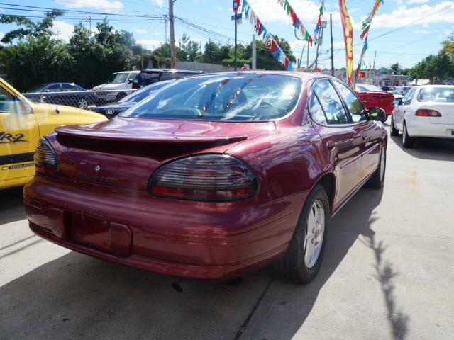 2003 Pontiac Grand Prix SE