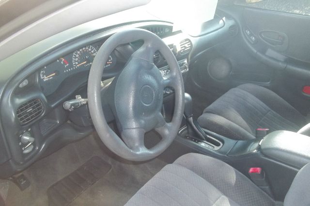 2003 Pontiac Grand Prix Unknown