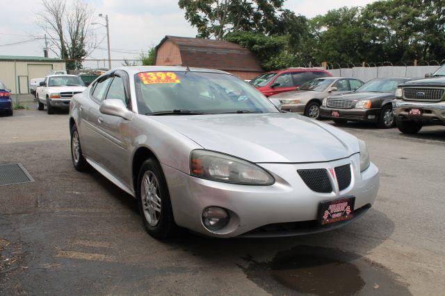 2004 Pontiac Grand Prix 4WD Supercrew Styleside 5-1/2 Ft Box XLT