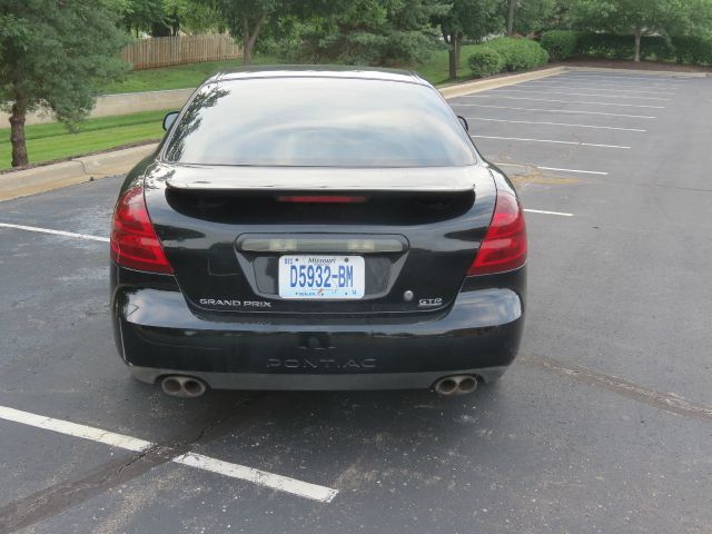 2004 Pontiac Grand Prix LS Flex Fuel 4x4 This Is One Of Our Best Bargains