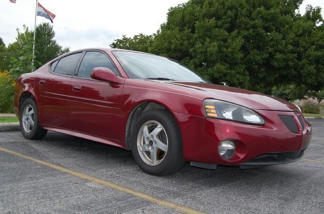 2004 Pontiac Grand Prix 4WD Supercrew Styleside 5-1/2 Ft Box XLT