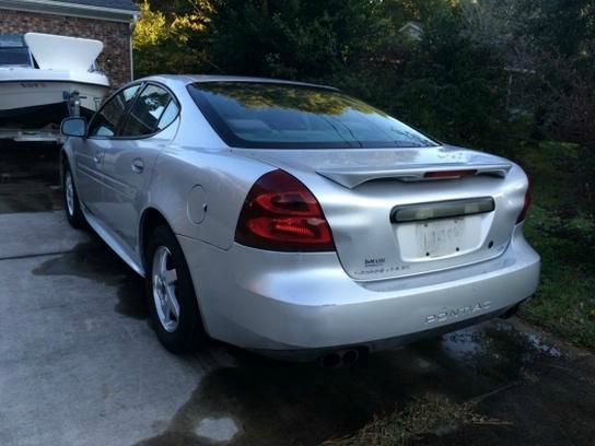 2004 Pontiac Grand Prix 4WD Supercrew Styleside 5-1/2 Ft Box XLT