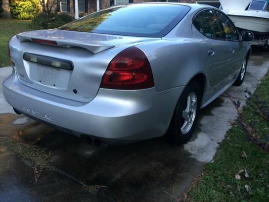 2004 Pontiac Grand Prix 4WD Supercrew Styleside 5-1/2 Ft Box XLT