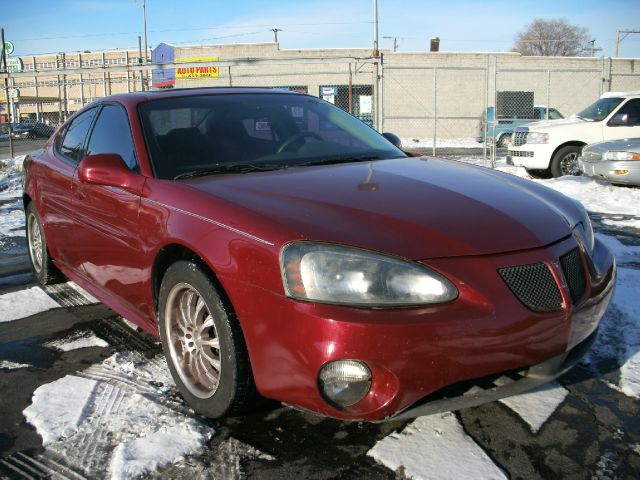 2004 Pontiac Grand Prix 4WD Supercrew Styleside 5-1/2 Ft Box XLT