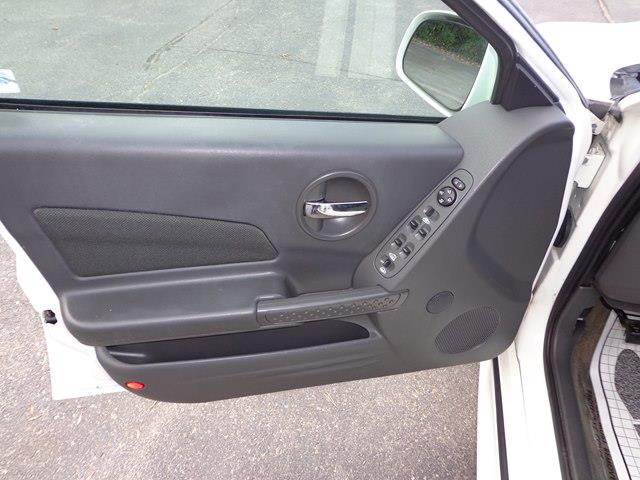 2004 Pontiac Grand Prix 2000 Ford XLT