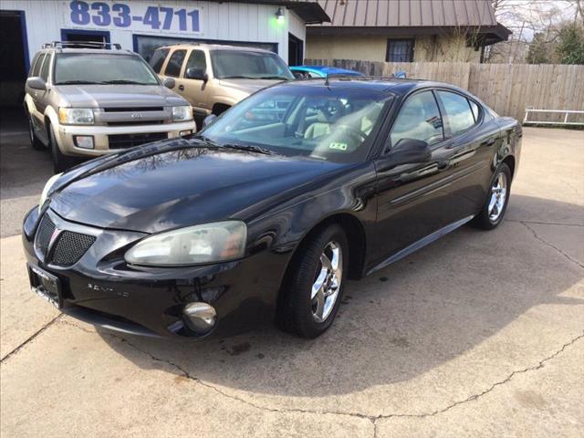 2004 Pontiac Grand Prix LS Flex Fuel 4x4 This Is One Of Our Best Bargains