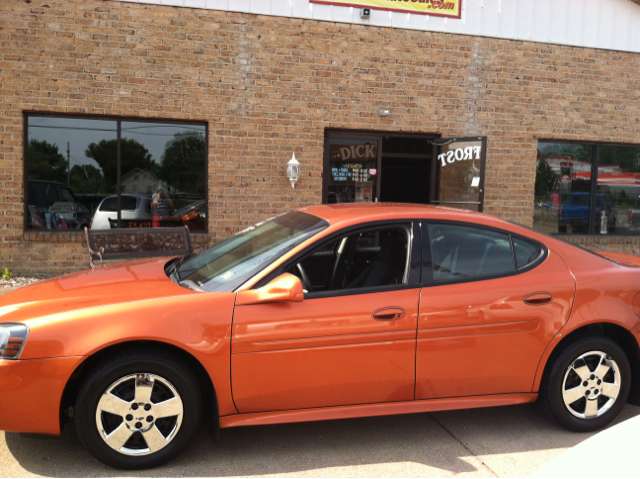 2004 Pontiac Grand Prix 4WD Supercrew Styleside 5-1/2 Ft Box XLT