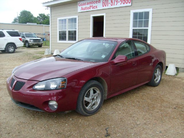 2004 Pontiac Grand Prix 4WD Supercrew Styleside 5-1/2 Ft Box XLT