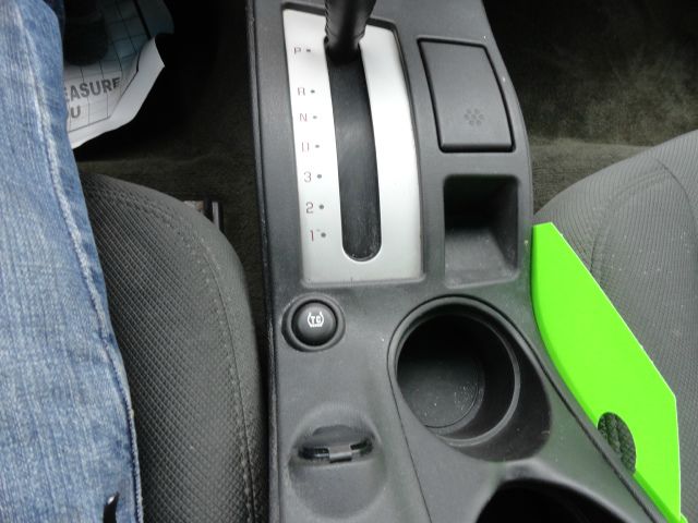 2004 Pontiac Grand Prix Short Box Standard