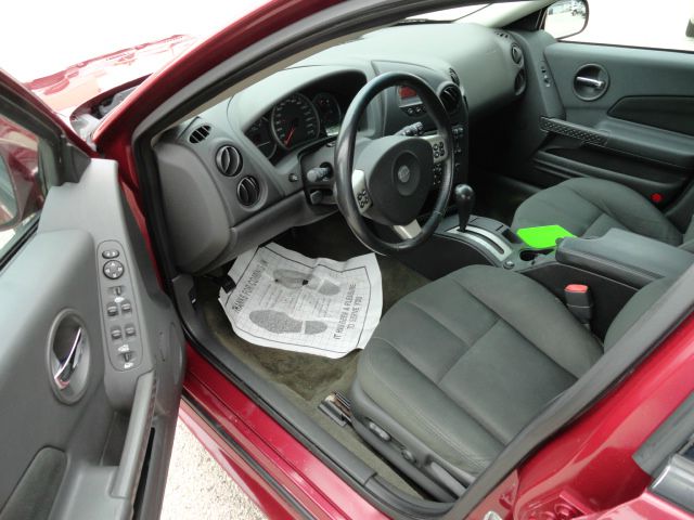 2004 Pontiac Grand Prix Short Box Standard