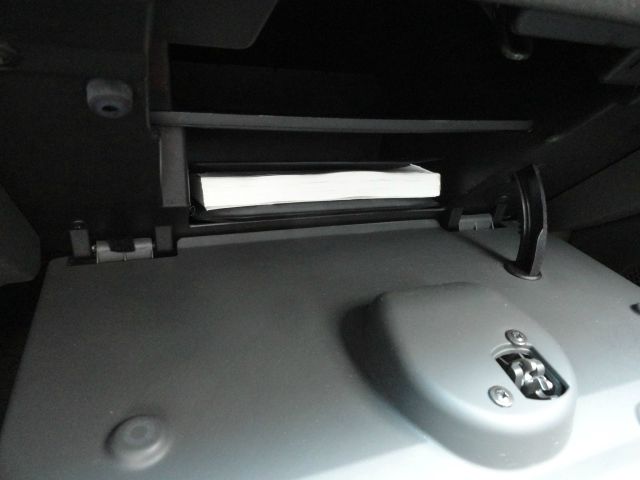 2004 Pontiac Grand Prix Short Box Standard