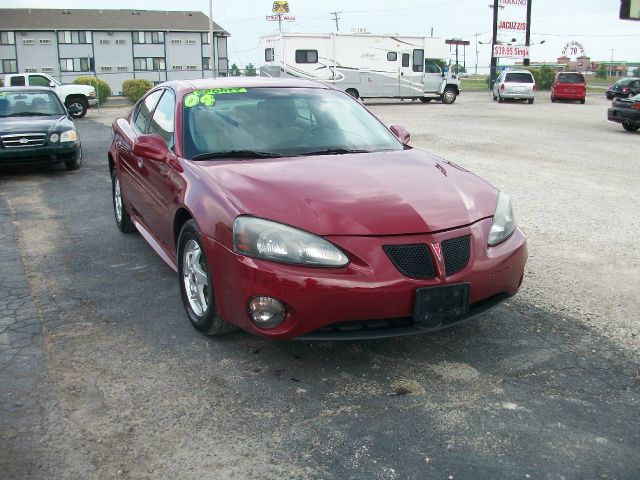 2004 Pontiac Grand Prix 4WD Supercrew Styleside 5-1/2 Ft Box XLT