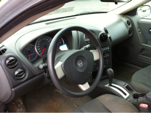 2004 Pontiac Grand Prix 4WD Supercrew Styleside 5-1/2 Ft Box XLT