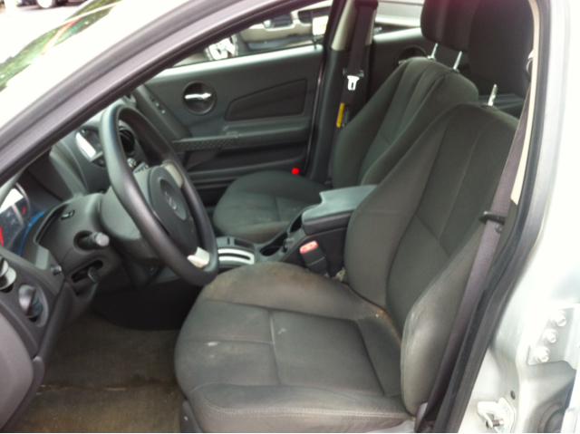 2004 Pontiac Grand Prix 4WD Supercrew Styleside 5-1/2 Ft Box XLT