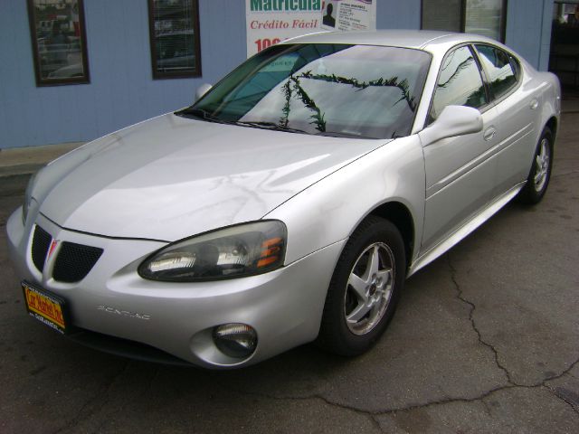 2004 Pontiac Grand Prix 4WD Supercrew Styleside 5-1/2 Ft Box XLT