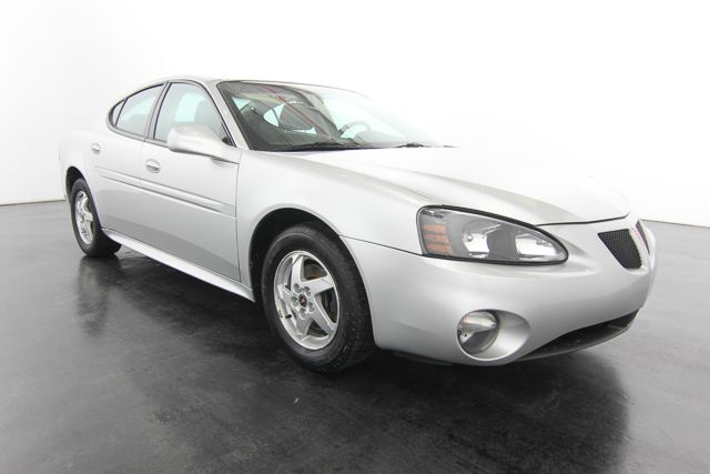 2004 Pontiac Grand Prix 4WD Supercrew Styleside 5-1/2 Ft Box XLT