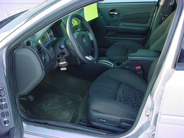 2004 Pontiac Grand Prix 4WD Supercrew Styleside 5-1/2 Ft Box XLT