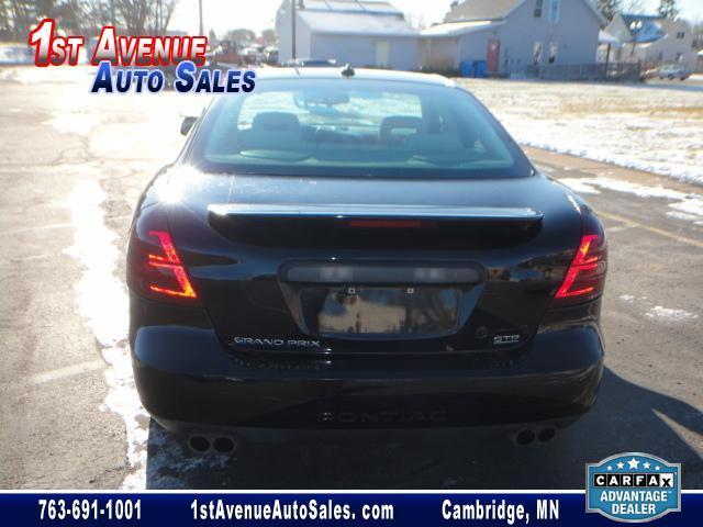 2004 Pontiac Grand Prix 5dr Wgn 2.7T Quattro AWD Man