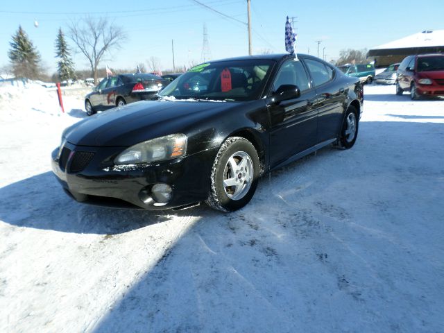 2004 Pontiac Grand Prix 4WD Supercrew Styleside 5-1/2 Ft Box XLT