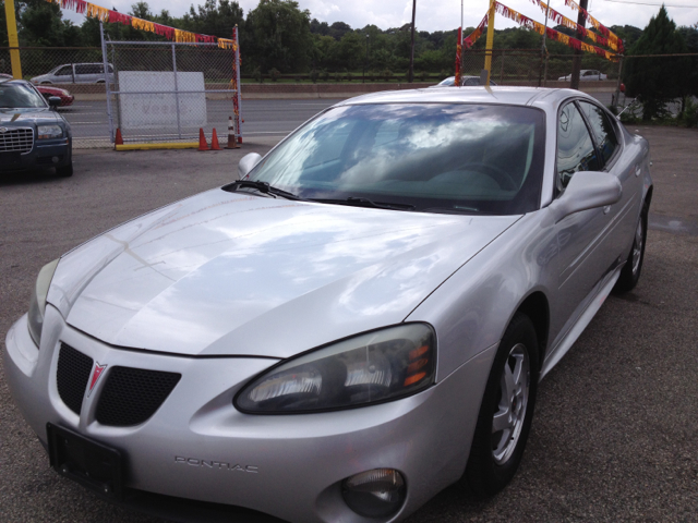 2004 Pontiac Grand Prix 4WD Supercrew Styleside 5-1/2 Ft Box XLT
