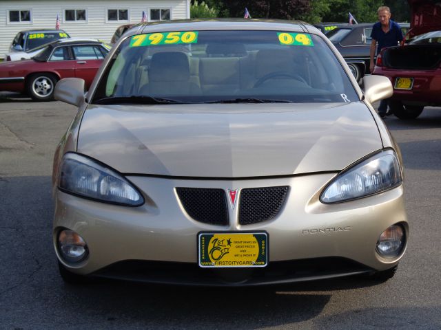 2004 Pontiac Grand Prix 4WD Supercrew Styleside 5-1/2 Ft Box XLT
