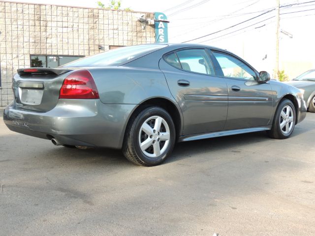 2005 Pontiac Grand Prix Base