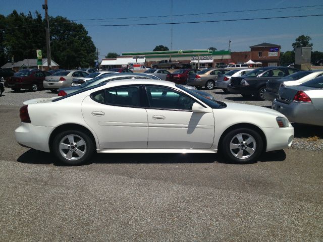 2005 Pontiac Grand Prix Base