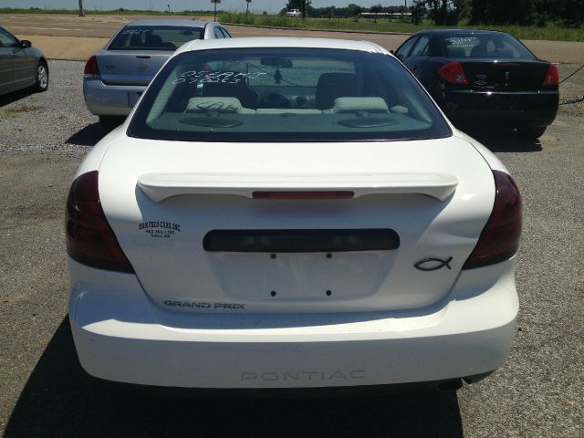 2005 Pontiac Grand Prix Base