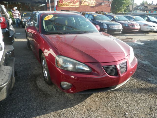 2005 Pontiac Grand Prix Base