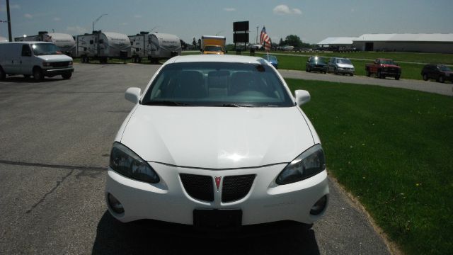 2005 Pontiac Grand Prix Base