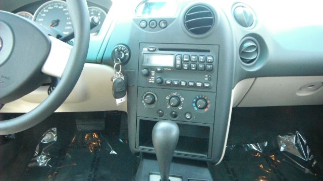 2005 Pontiac Grand Prix Base