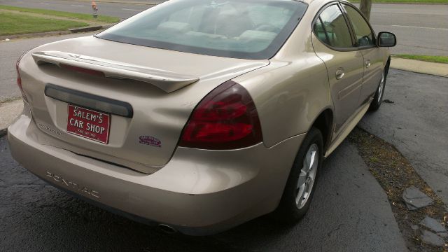 2005 Pontiac Grand Prix Base