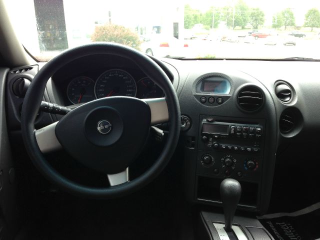 2005 Pontiac Grand Prix Base