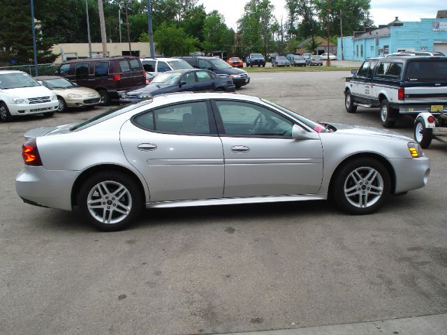 2005 Pontiac Grand Prix Short Box Standard