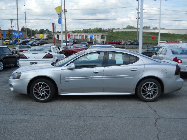 2005 Pontiac Grand Prix Short Box Standard