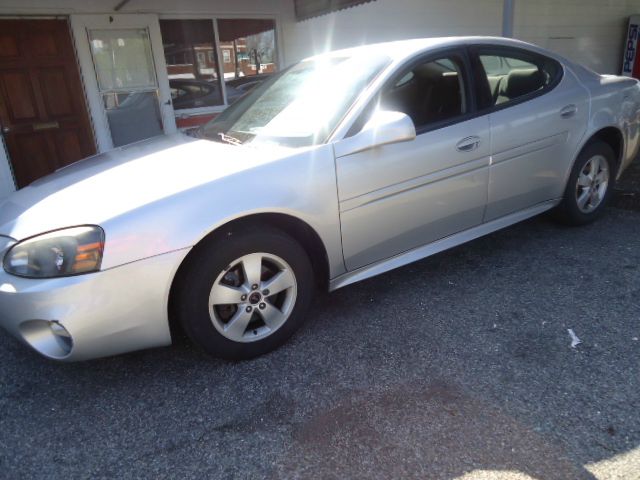 2005 Pontiac Grand Prix Base
