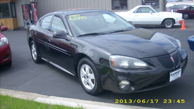 2005 Pontiac Grand Prix Base