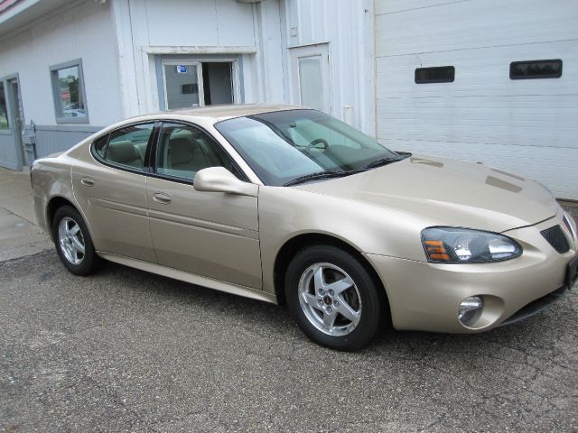 2005 Pontiac Grand Prix Base