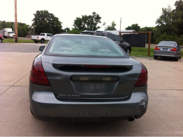 2005 Pontiac Grand Prix Base
