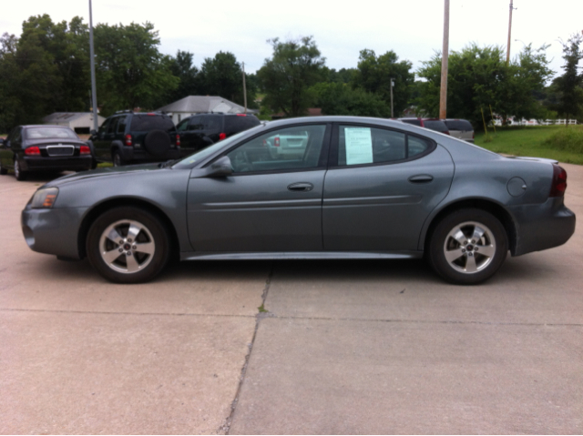 2005 Pontiac Grand Prix Base