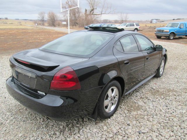 2005 Pontiac Grand Prix Unknown
