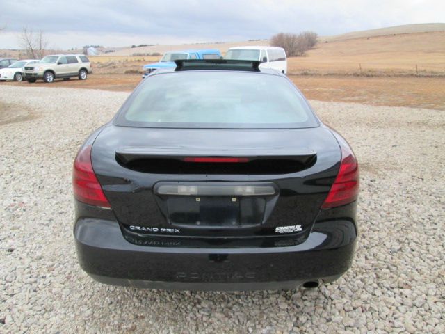 2005 Pontiac Grand Prix Unknown