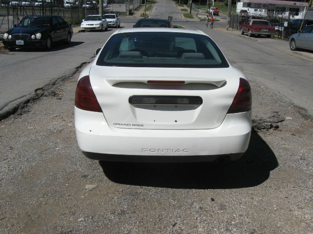 2005 Pontiac Grand Prix Base