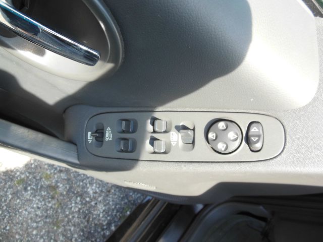 2005 Pontiac Grand Prix Short Box Standard