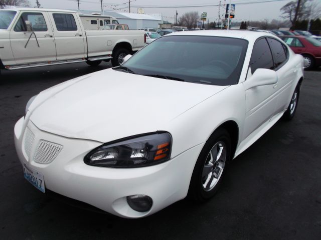 2005 Pontiac Grand Prix Base