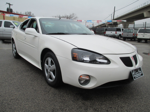 2005 Pontiac Grand Prix Base