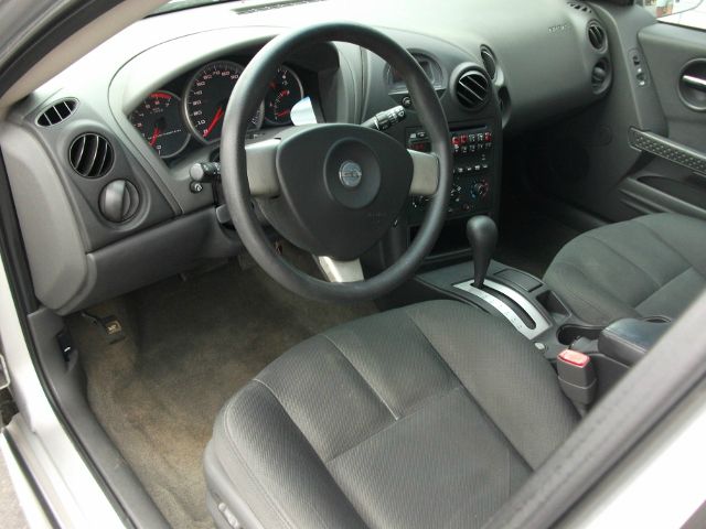 2005 Pontiac Grand Prix Base