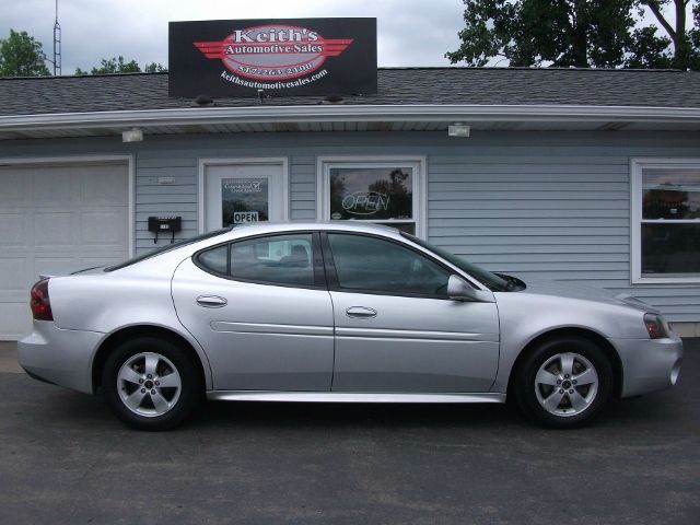 2005 Pontiac Grand Prix Base